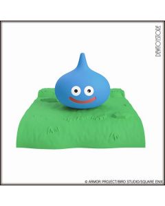 [Pre-order] Square Enix Plamo Plastic Model Kit - Dragon Quest - Slime with Grassland Base